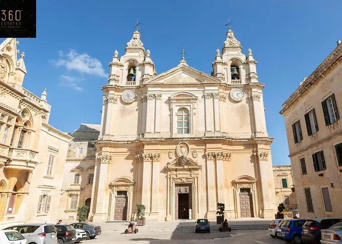 Palazzo El Cattedrale In Historic By 360 Estates Ferienhaus