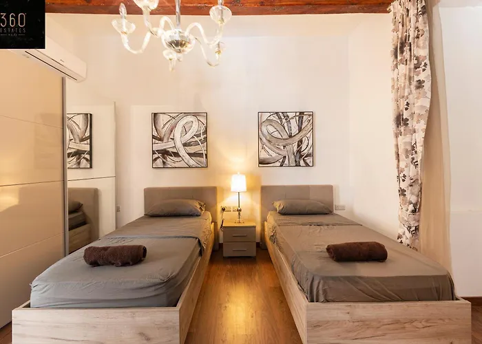 Ferienhaus Palazzo El Cattedrale In Historic By 360 Estates