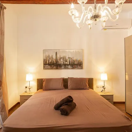 Palazzo El Cattedrale In Historic By 360 Estates *