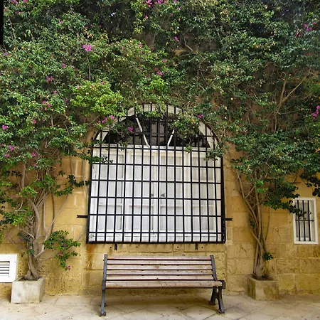 Palazzo El Cattedrale In Historic By 360 Estates *