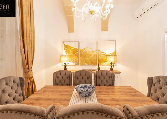 Palazzo El Cattedrale In Historic By 360 Estates Holiday home *