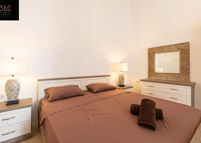 Palazzo El Cattedrale In Historic By 360 Estates Holiday home *