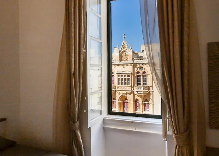 Palazzo El Cattedrale In Historic By 360 Estates *